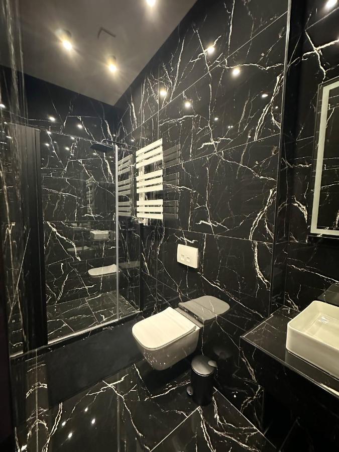 V21 Luxury Apartments บูดาเปสต์ ภายนอก รูปภาพ