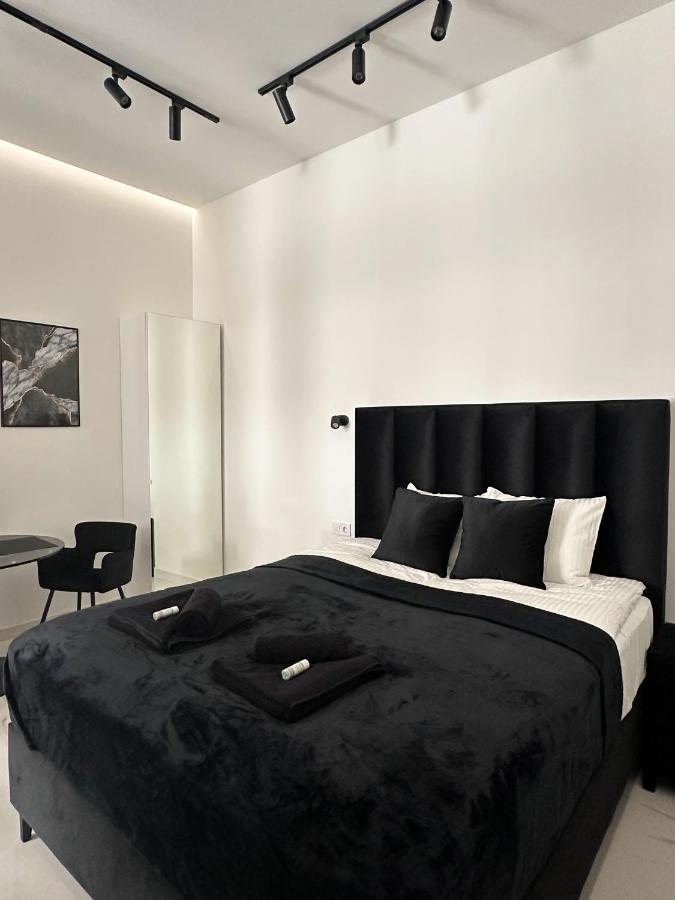 V21 Luxury Apartments บูดาเปสต์ ภายนอก รูปภาพ