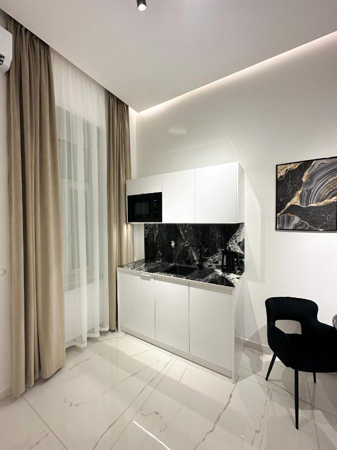 V21 Luxury Apartments บูดาเปสต์ ภายนอก รูปภาพ